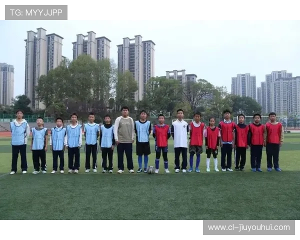 精彩纷呈的校园足球赛让我收获成长与友谊